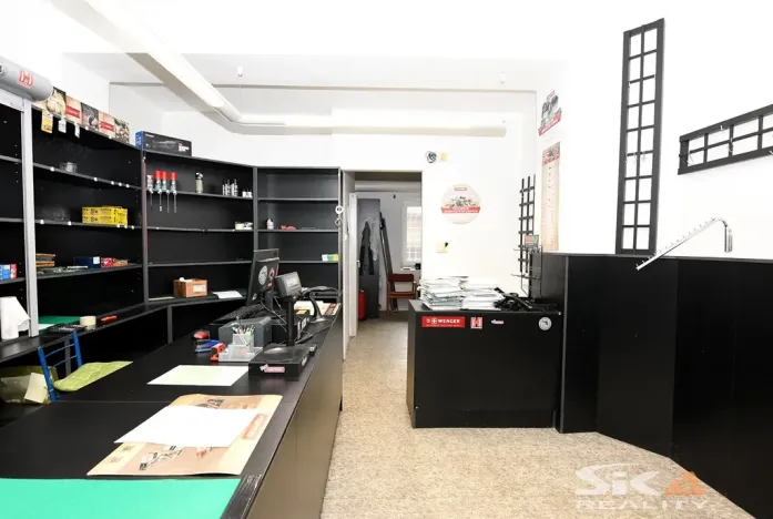 Prodej obchodního prostoru, Postoloprty, Masarykova, 325 m2