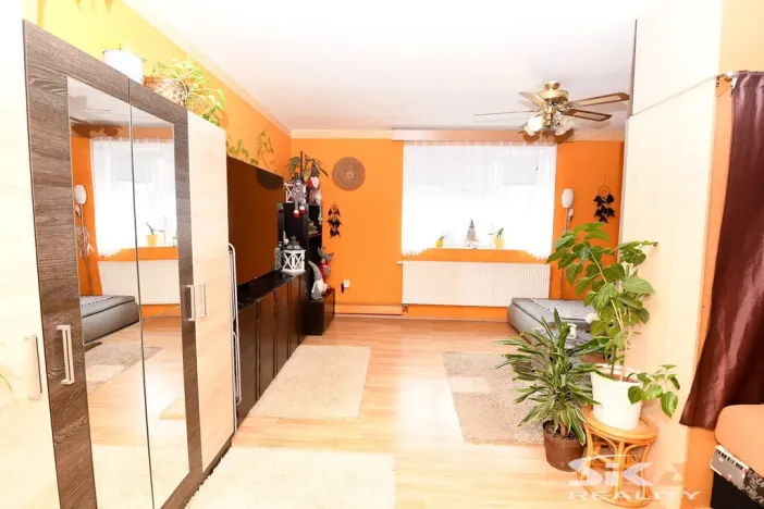 Prodej obchodního prostoru, Postoloprty, Masarykova, 325 m2