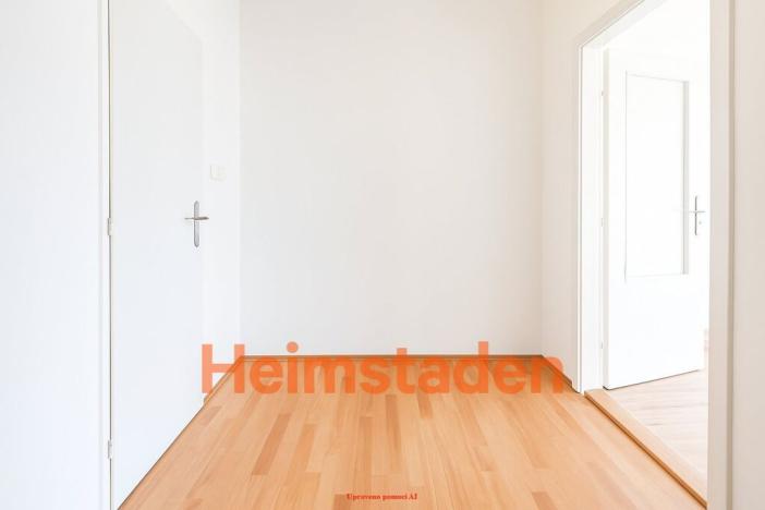 Pronájem bytu 2+1, Karviná - Nové Město, tř. Osvobození, 55 m2