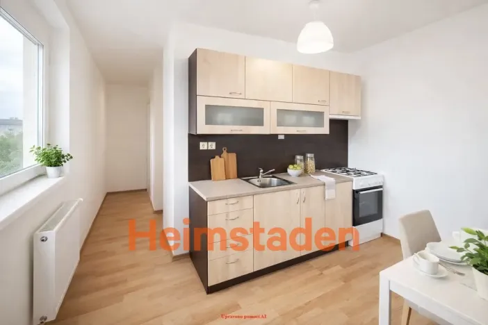 Pronájem bytu 2+1, Karviná - Nové Město, tř. Osvobození, 55 m2