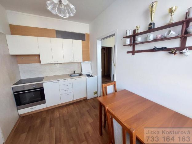 Prodej bytu 2+1, Krnov - Pod Bezručovým vrchem, Budovatelů, 43 m2