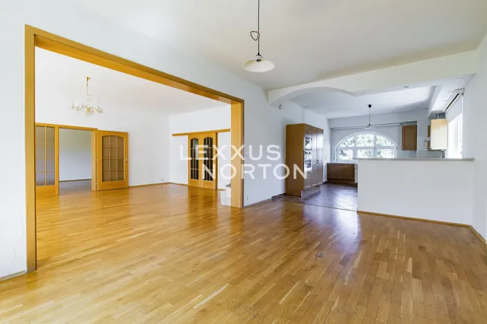 Pronájem vily, Praha - Nebušice, Ke strži, 400 m2