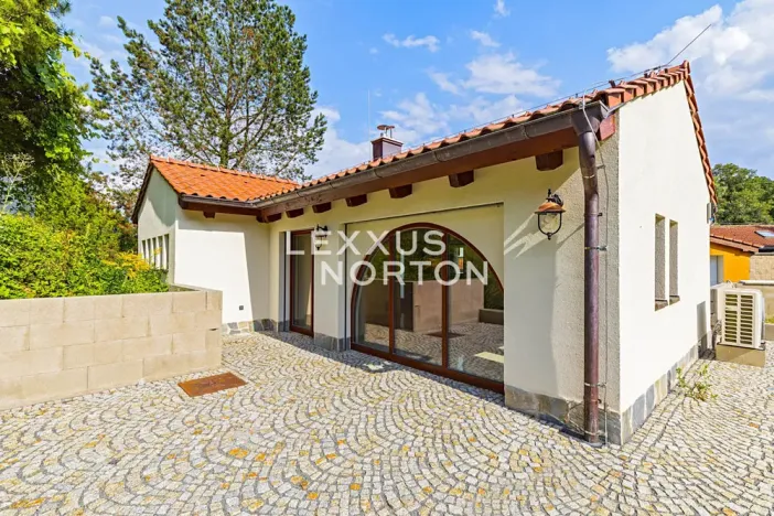 Prodej rodinného domu, Roztoky, Tiché údolí, 70 m2