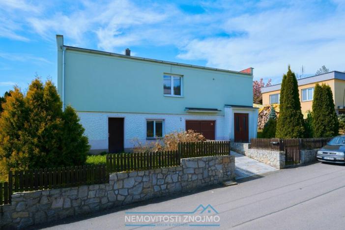 Prodej rodinného domu, Štěkeň, Lesní, 165 m2