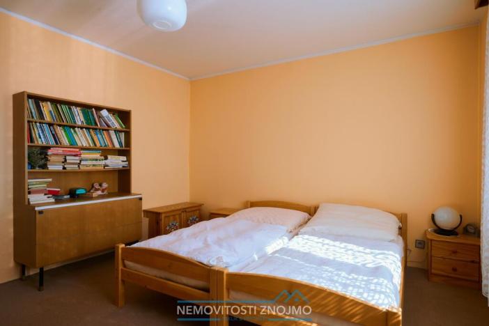 Prodej rodinného domu, Štěkeň, Lesní, 165 m2