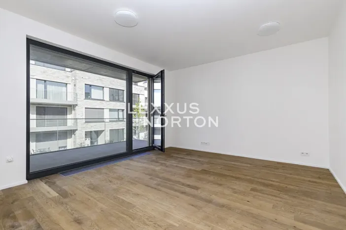 Pronájem bytu 2+kk, Praha - Holešovice, U průhonu, 51 m2