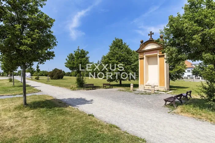 Prodej pozemku pro bydlení, Praha - Smíchov, 648 m2