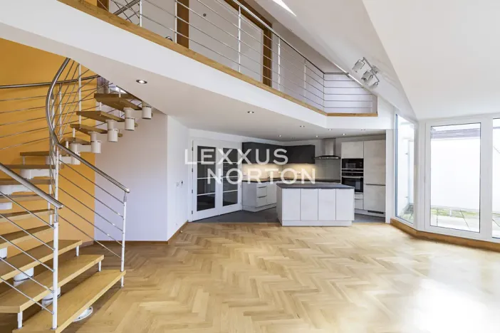 Pronájem atypického bytu, Praha - Vinohrady, Anny Letenské, 170 m2