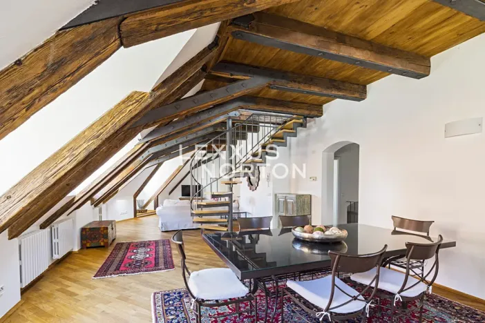 Pronájem bytu 4+1, Praha - Malá Strana, Vlašská, 221 m2