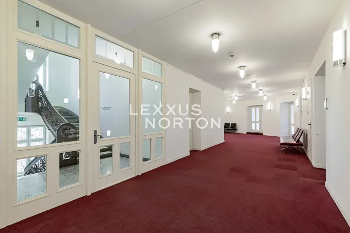 Pronájem kanceláře, Praha - Nové Město, Václavské náměstí, 534 m2