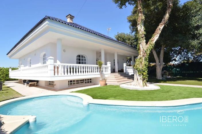 Prodej rodinného domu, Torrevieja, Španělsko, 520 m2