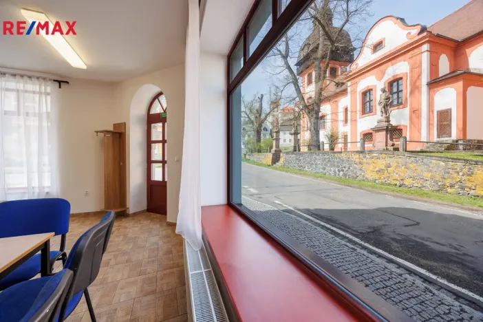 Prodej vícegeneračního domu, Valeč, Široká, 688 m2