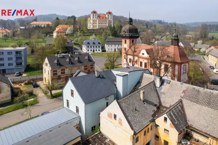 Prodej ubytování, Valeč, Široká, 688 m2