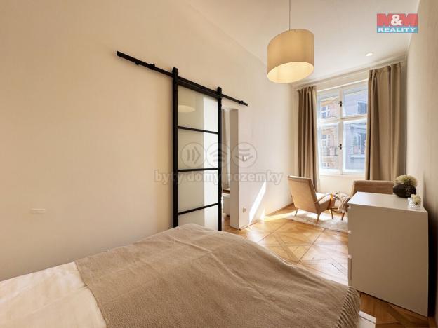 Pronájem bytu 2+1, Karlovy Vary, Tržiště, 51 m2