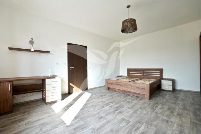 Pronájem bytu 2+kk, Plzeň, Slovanská alej, 57 m2