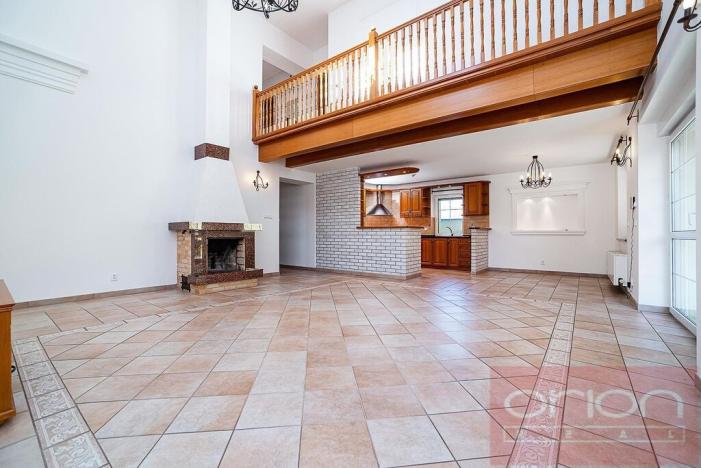 Pronájem rodinného domu, Praha - Řeporyje, Draženovská, 250 m2