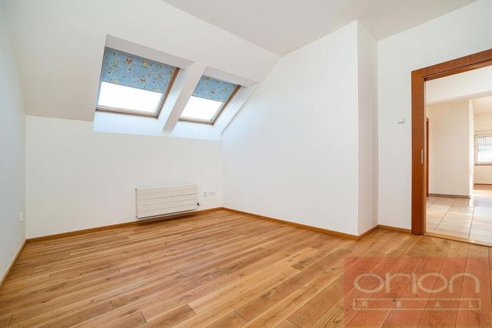 Pronájem rodinného domu, Praha - Řeporyje, Draženovská, 250 m2