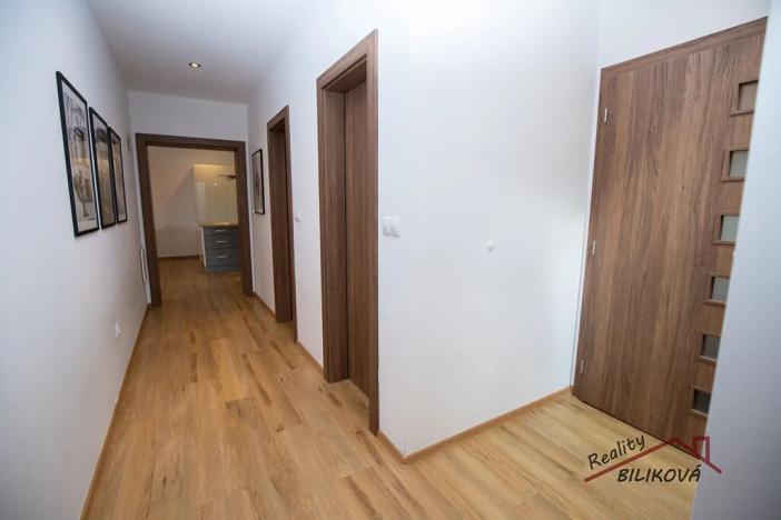 Prodej rodinného domu, Lázně Toušeň, Hlavní, 214 m2