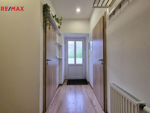 Prodej bytu 2+kk, Praha - Lochkov, Cementářská, 46 m2