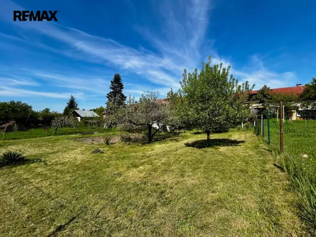 Prodej pozemku pro bydlení, Hradec Králové, 573 m2