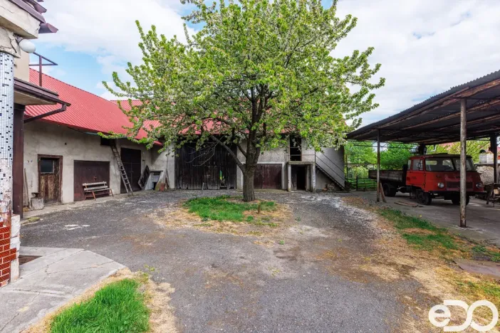 Prodej rodinného domu, Netřebice, 242 m2