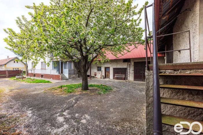 Prodej rodinného domu, Netřebice, 242 m2