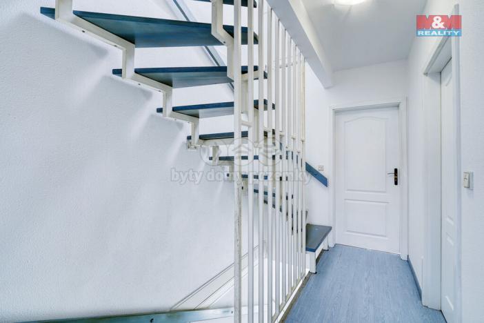 Prodej rodinného domu, Karlovy Vary, Boční, 104 m2