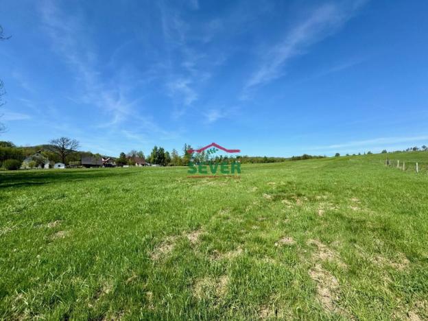 Prodej louky, Staré Křečany, 126248 m2