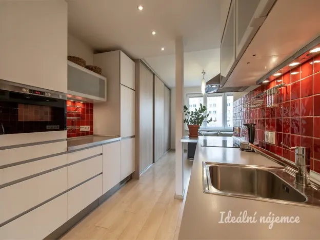 Pronájem bytu 3+kk, Praha - Vinohrady, Nad olšinami, 54 m2