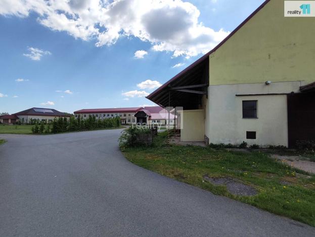 Pronájem skladu, Smidary - Červeněves, 710 m2