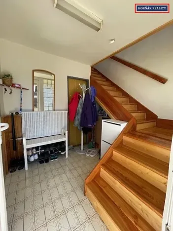 Pronájem bytu 3+1, Letonice, 70 m2