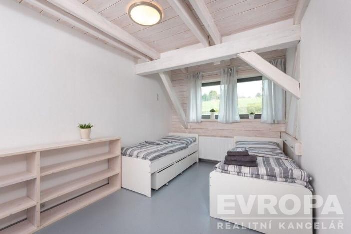 Prodej rodinného domu, Bojanovice - Senešnice, Senešnice, 260 m2