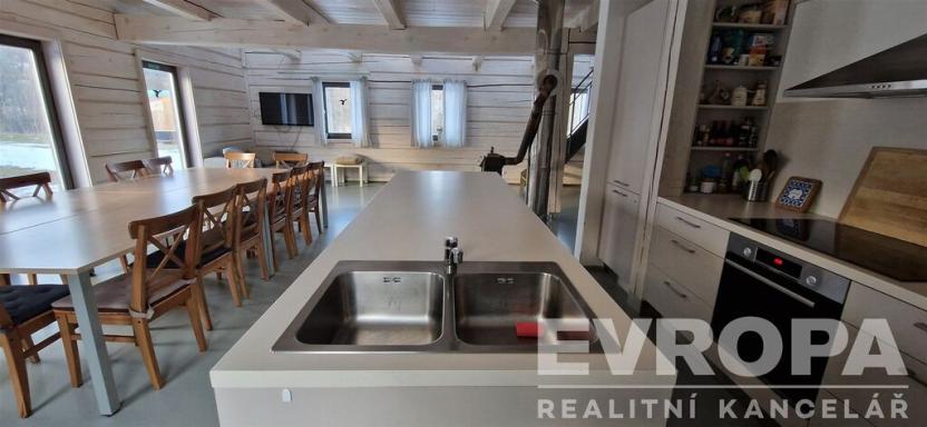 Prodej komerční nemovitosti, Bojanovice - Senešnice, Senešnice, 260 m2