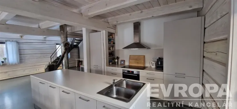 Prodej komerční nemovitosti, Bojanovice - Senešnice, Senešnice, 260 m2