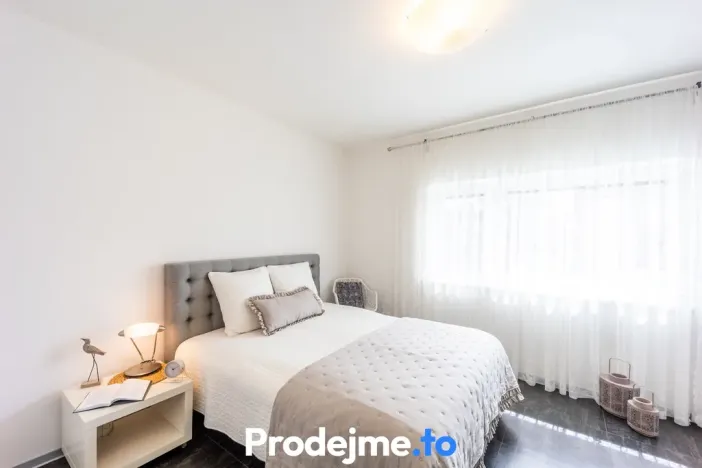 Prodej rodinného domu, Mašovice, 179 m2