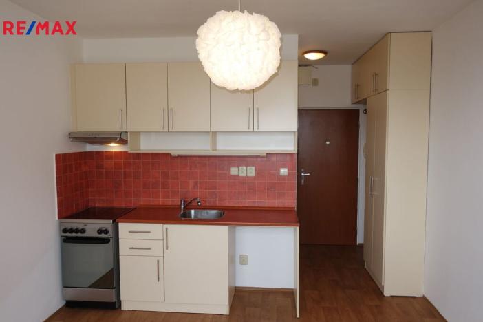 Pronájem bytu 2+kk, Česká Lípa, Železničářská, 36 m2