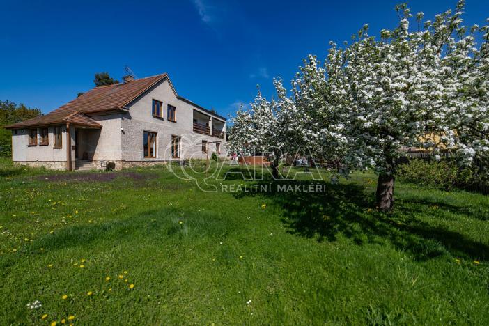 Prodej rodinného domu, Tachlovice, Olivová, 290 m2