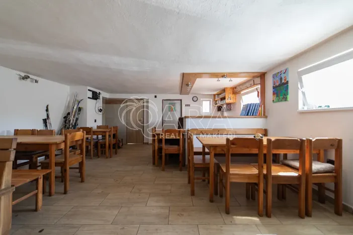 Prodej rodinného domu, Tachlovice, Olivová, 290 m2