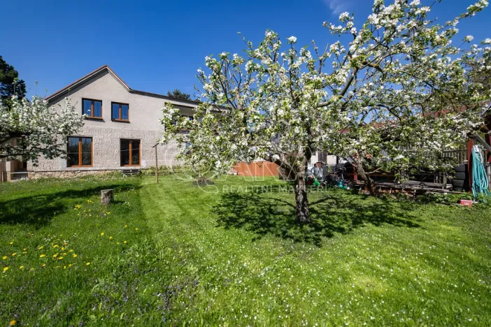 Prodej rodinného domu, Tachlovice, Olivová, 290 m2