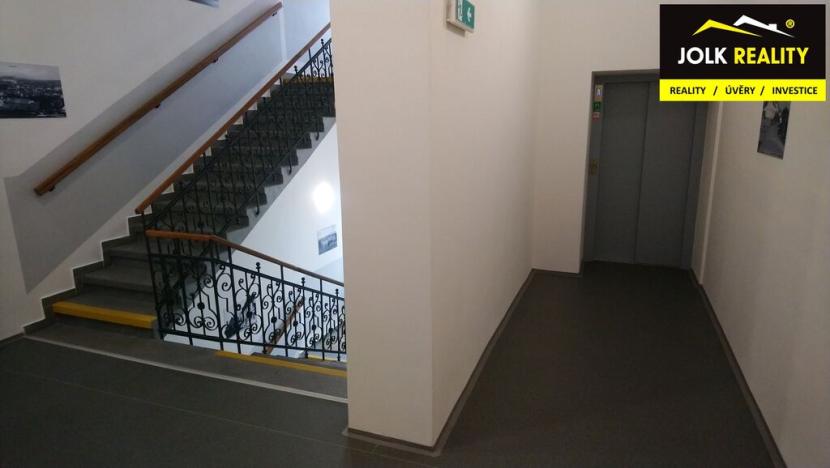 Pronájem bytu 1+kk, Budišov nad Budišovkou, Berounská, 43 m2