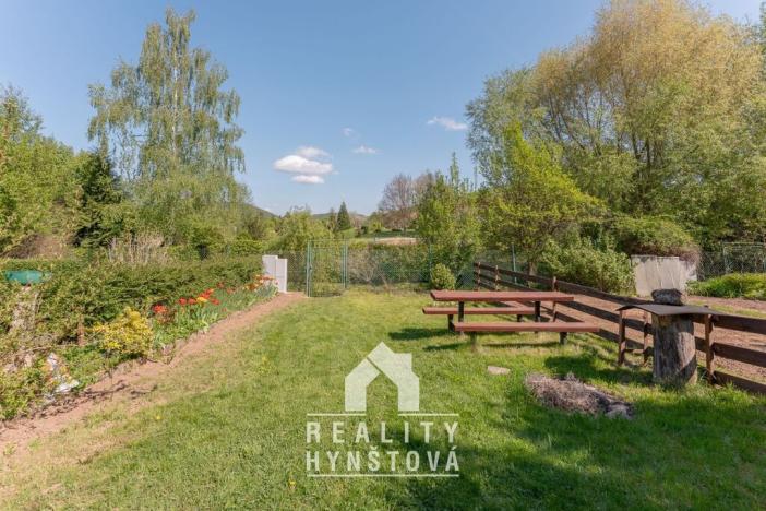 Prodej zahrady, Lomnička, 331 m2