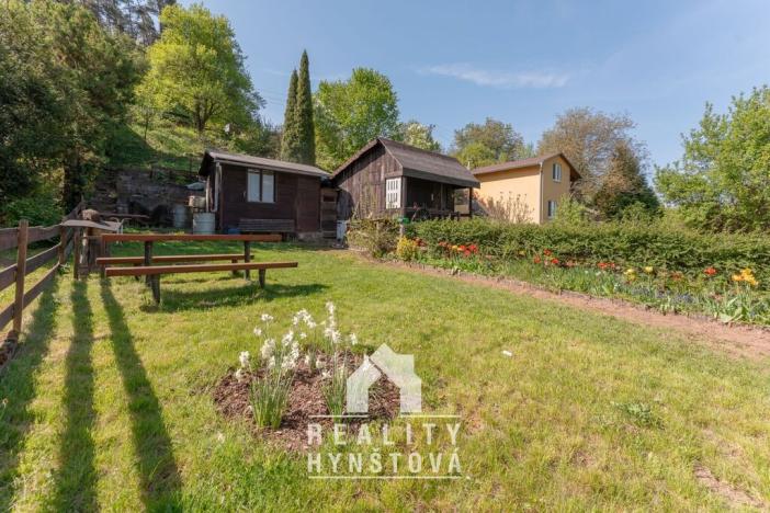 Prodej zahrady, Lomnička, 331 m2