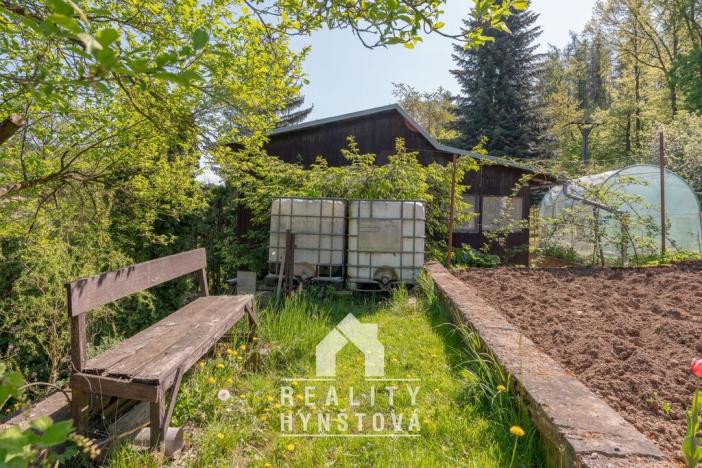Prodej zahrady, Lomnička, 331 m2
