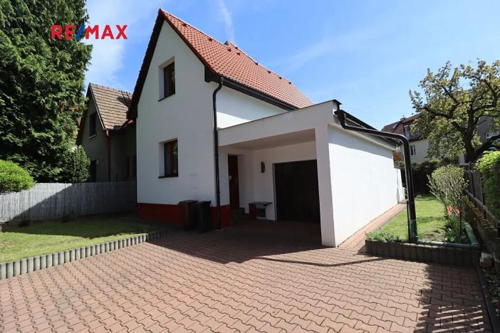 Prodej rodinného domu, Praha - Liboc, U kolejí, 180 m2