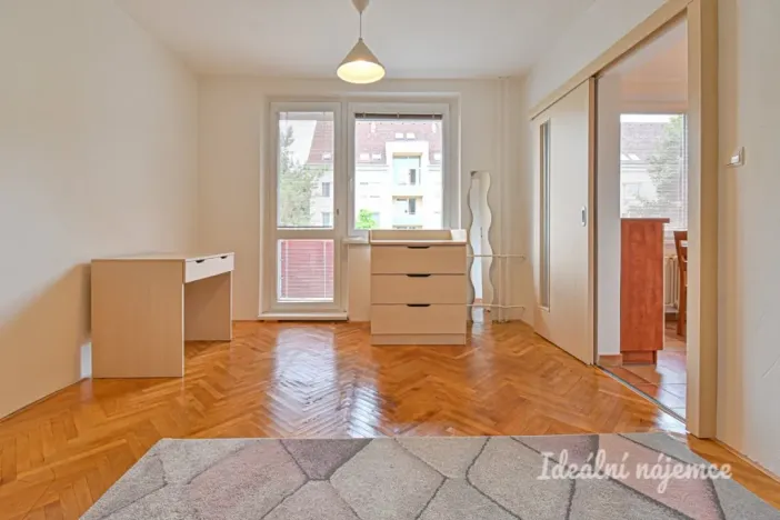 Pronájem bytu 1+1, Brno - Bystrc, Heyrovského, 34 m2