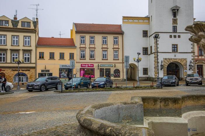 Prodej komerční nemovitosti, Vyškov - Vyškov-Město, Masarykovo náměstí, 1603 m2