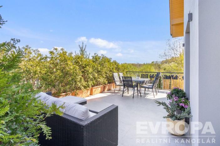 Prodej rodinného domu, Tuchoměřice, Pod Hájem, 205 m2