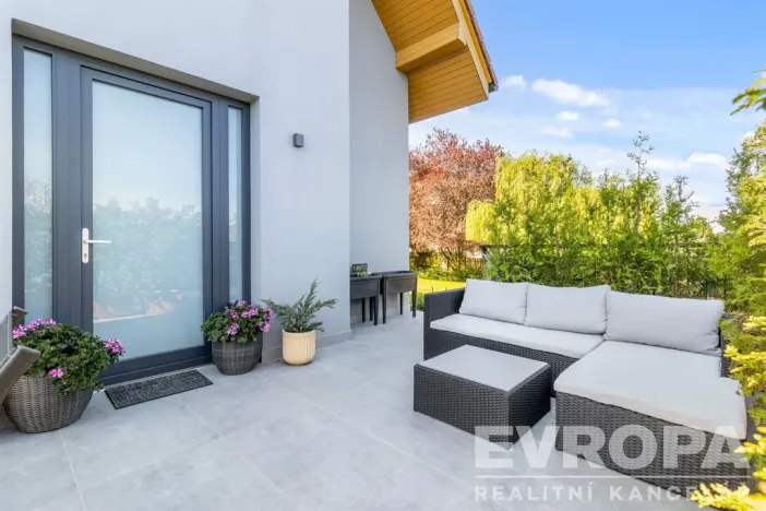 Prodej rodinného domu, Tuchoměřice, Pod Hájem, 205 m2