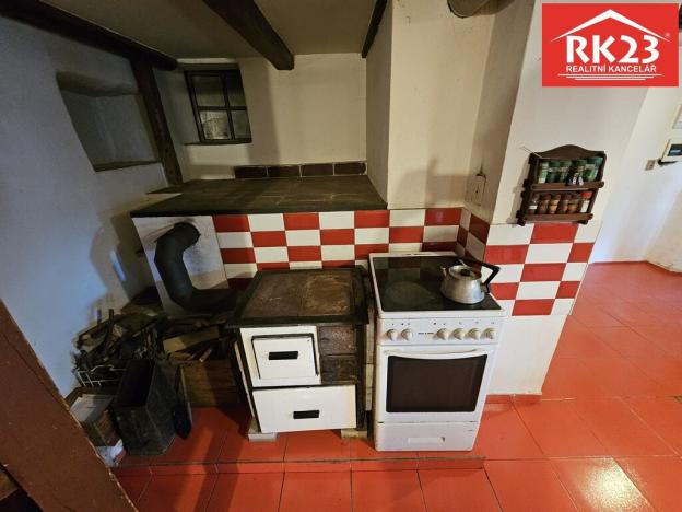 Prodej rodinného domu, Opařany - Skrýchov u Opařan, 75 m2