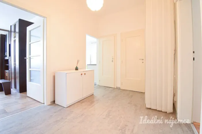Pronájem bytu 3+1, Brno, Merhautova, 83 m2